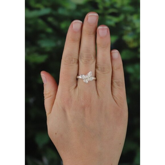 Sterling Silver Textured Butterfly Ring Size 8 1/4 - Picture 2 of 7